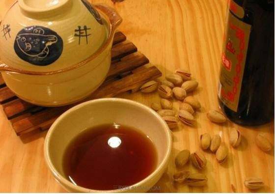 雄黃酒